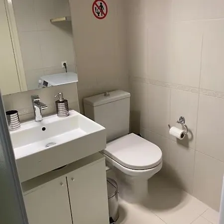 Getaway Apartmán Néoi Epivátai